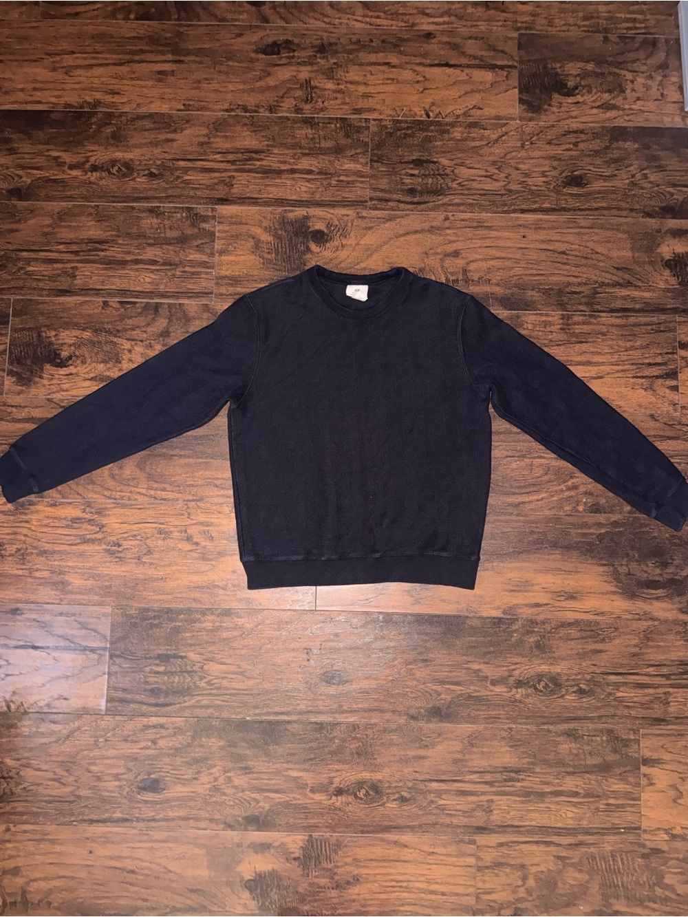 H&M Black Crewneck Sweater - Solid Casual Pullover